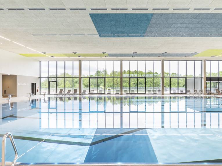 Schwimmhalle Innen